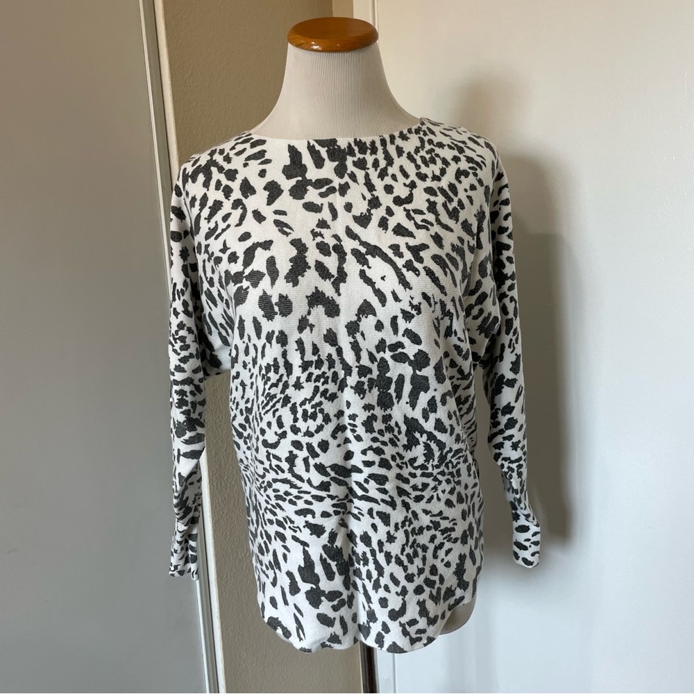 Sweater Animal Print Boat Neck Bat Wing